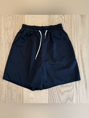 ⛱️Romwe - Black Athletic Shorts 5” Inseam - M